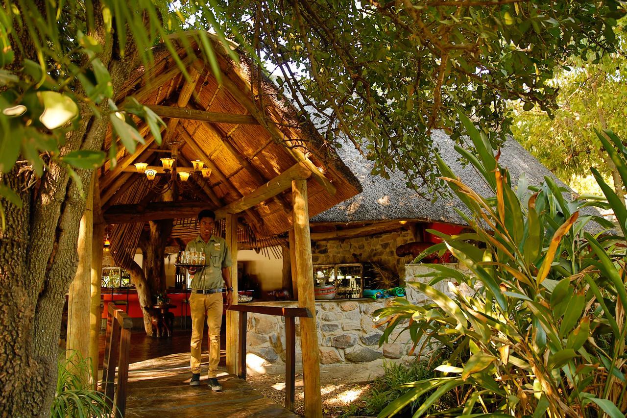 Thamalakane River Lodge Maun Exterior photo